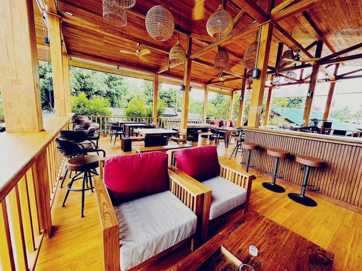 Supermoon Cozy Hostel パーイ エクステリア 写真